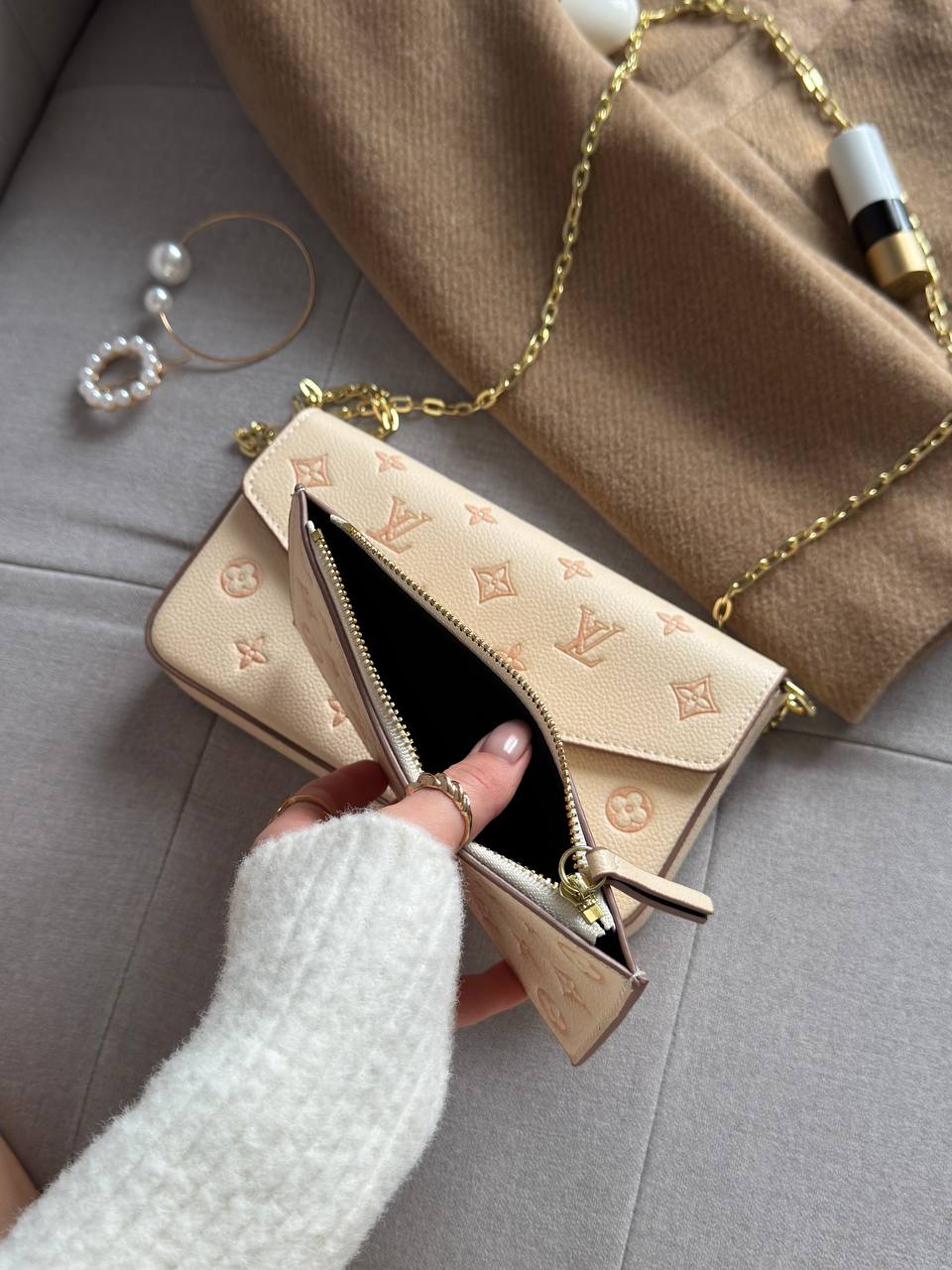 Louis Vuitton Pochette Félicie - 10