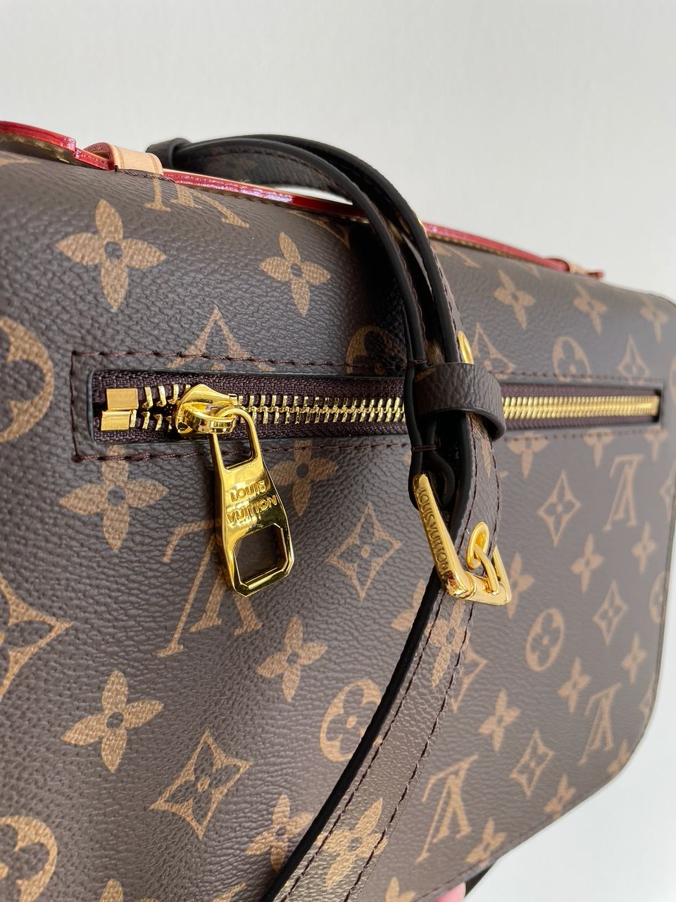 Louis Vuitton Pochette M?tis Brown Monogram Coated Canvas Gold Hardware - 18