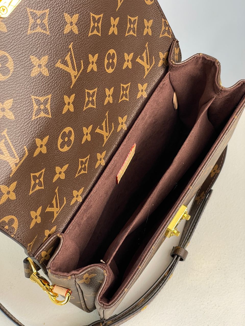 Louis Vuitton Pochette M?tis Brown Monogram Coated Canvas Gold Hardware - 26