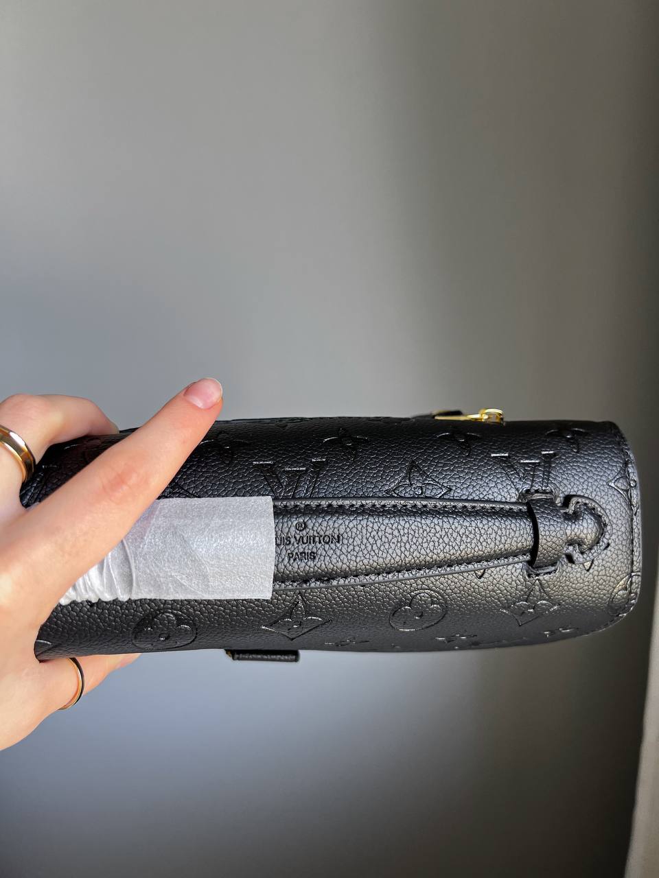 Louis Vuitton Pochette Metis Black Monogram Empreinte Leather - 14