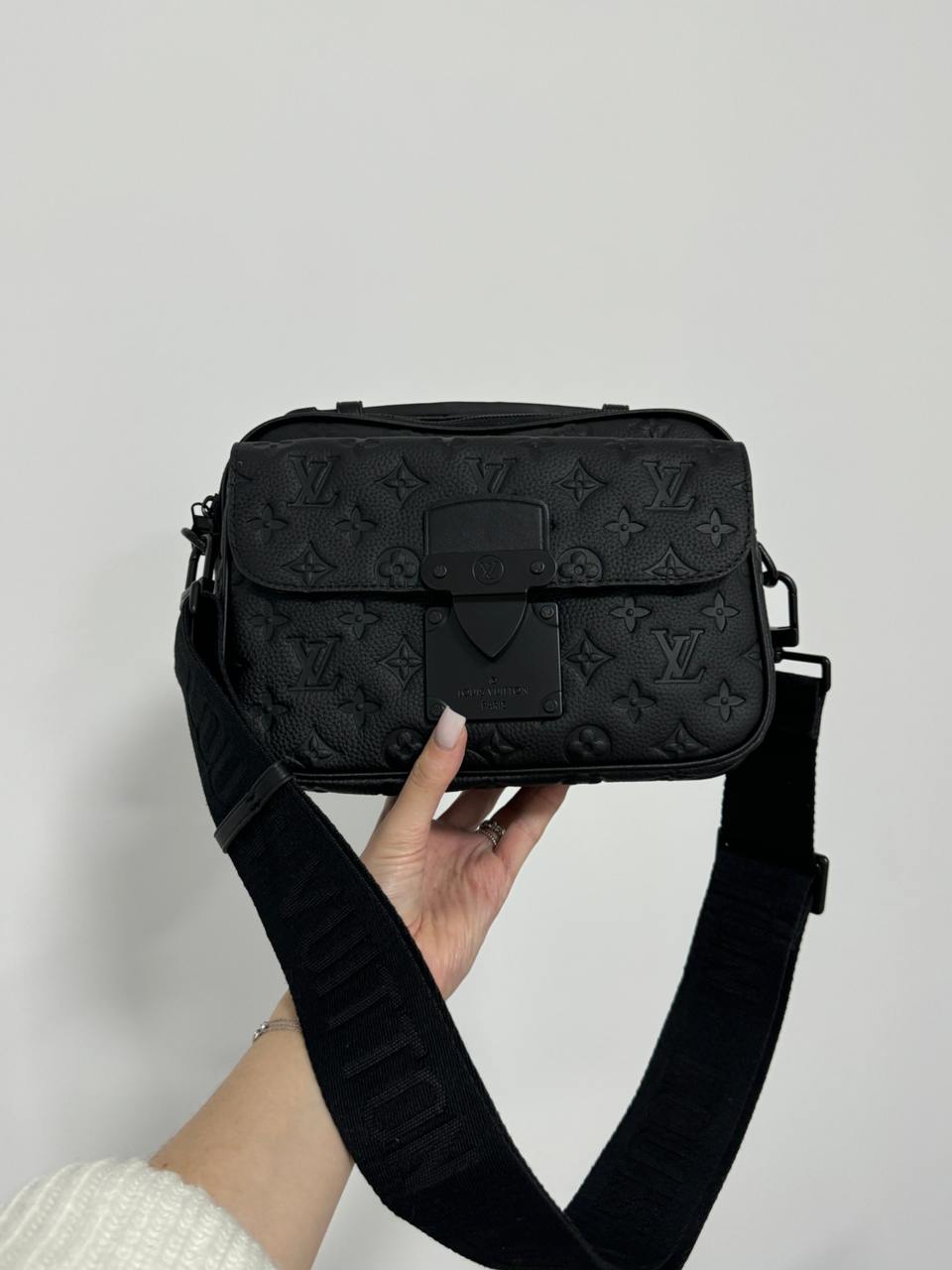 Louis Vuitton S Rock Messenger 2Way Shoulder Bag Monogram Embossed Black - 5