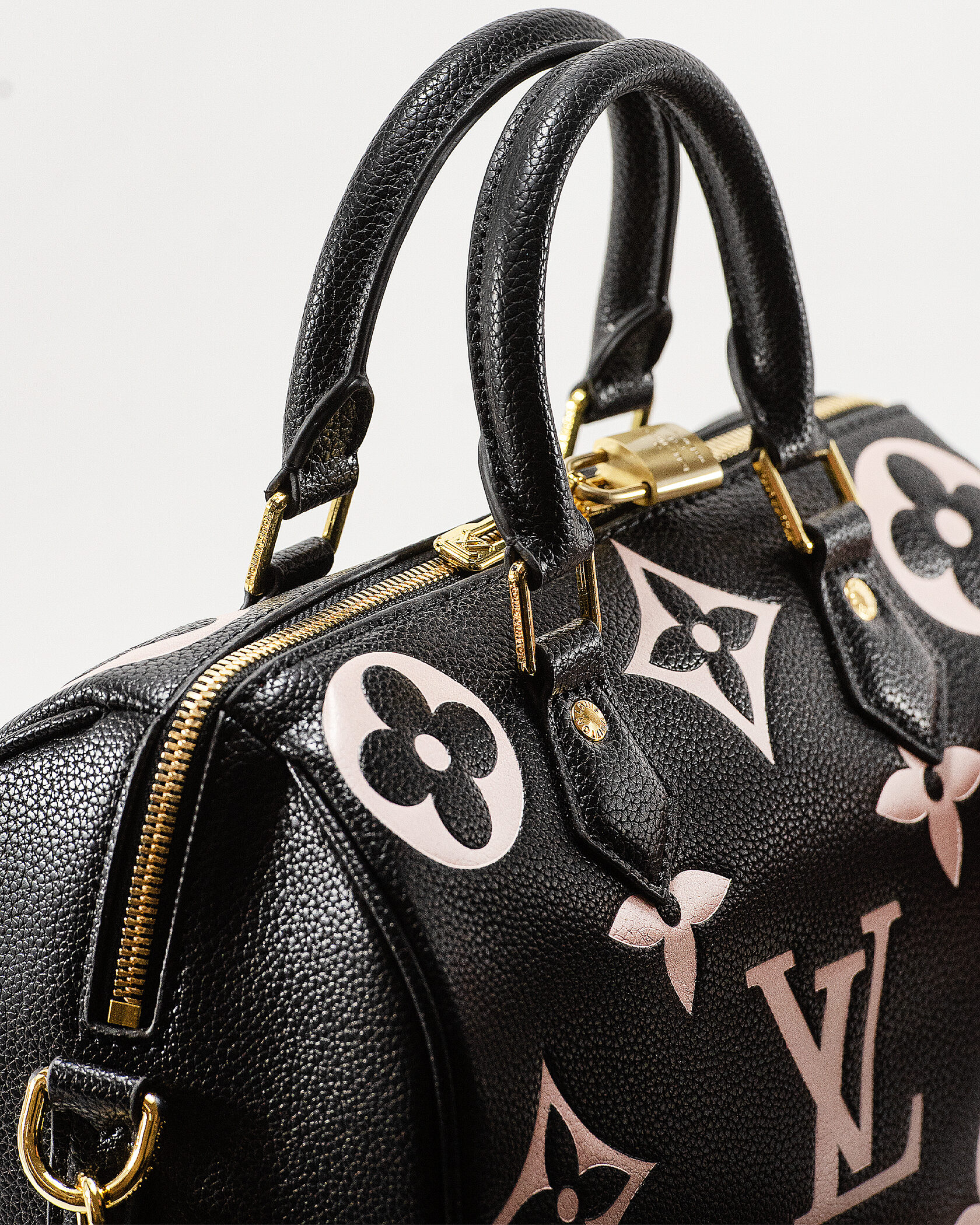 Louis Vuitton Speedy Bandoulière 25 in Black/Pink Monogram Empreinte Leather - 10