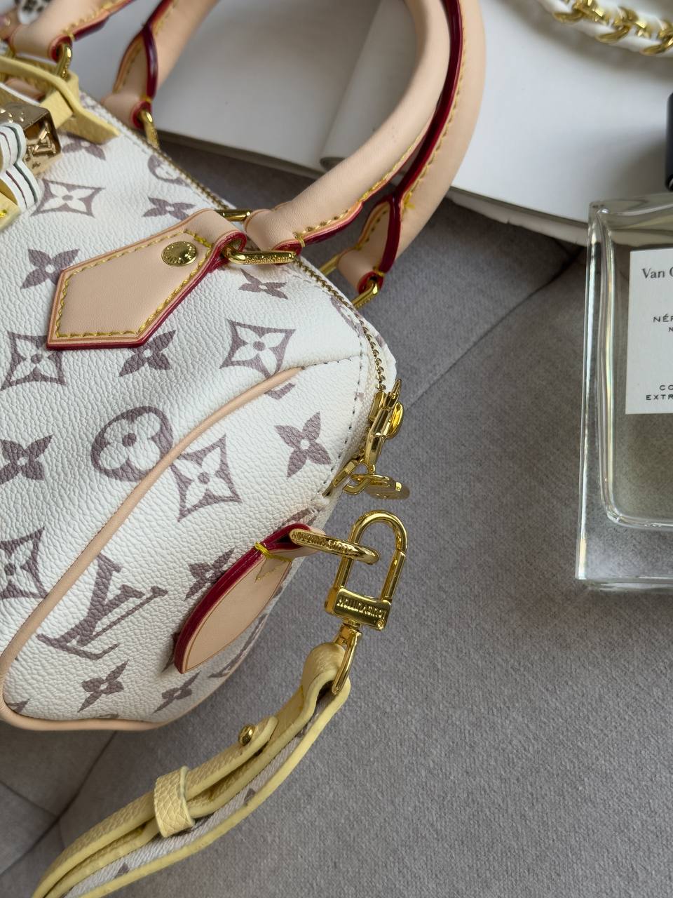 Louis Vuitton Speedy Nano - 9