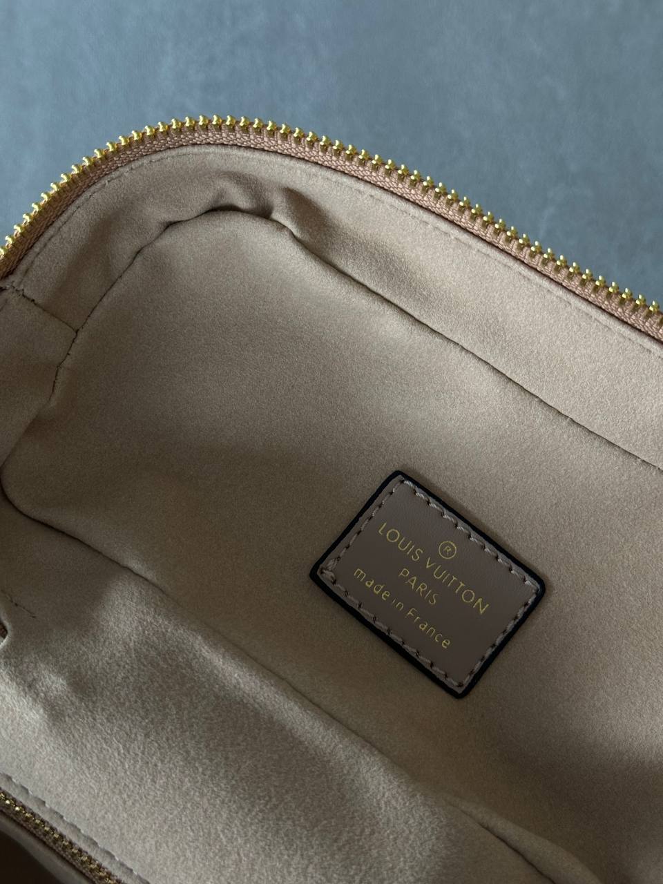 Louis Vuitton Vanity PM Bag Monogram Beige/Gold - 6