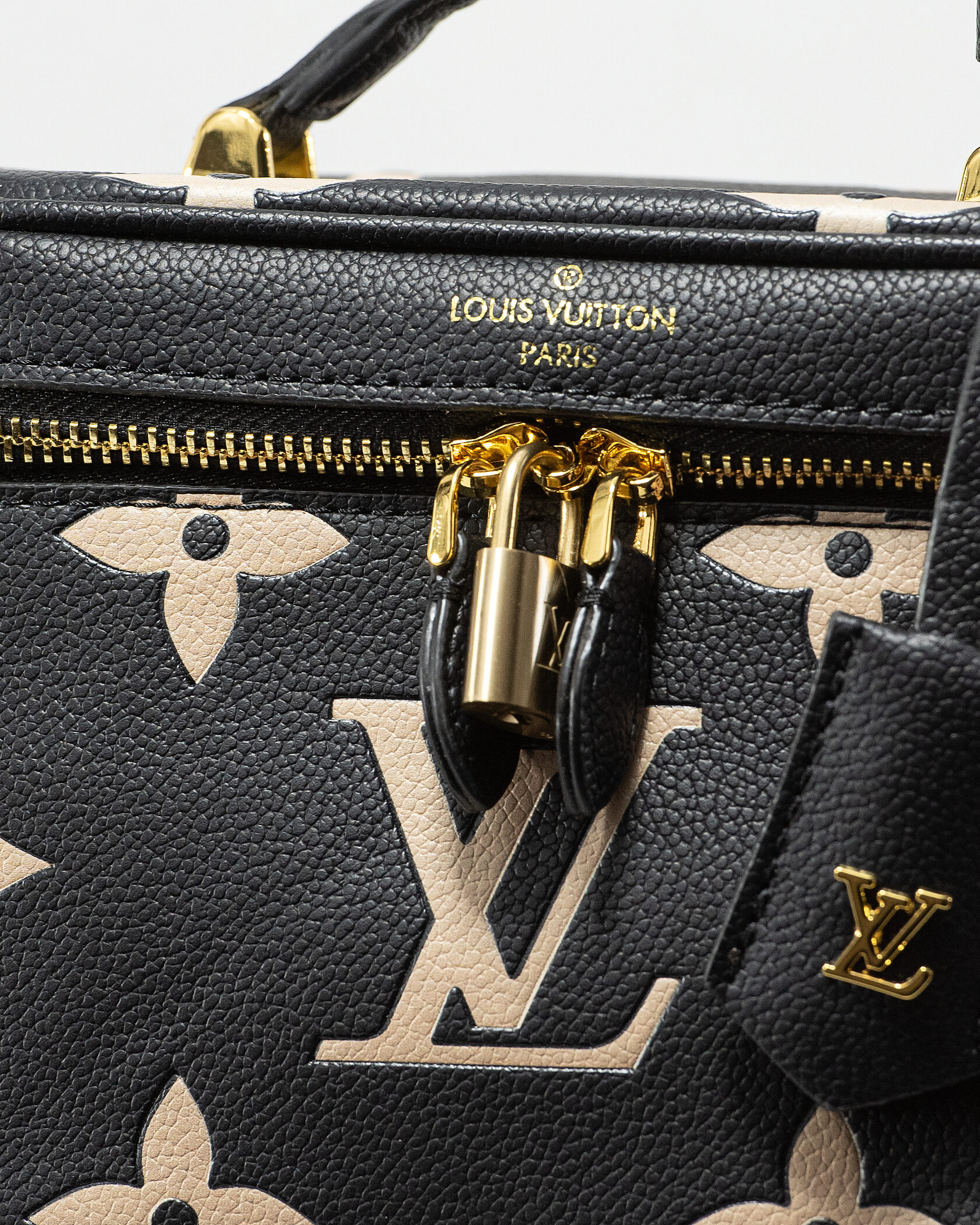 Louis Vuitton Vanity PM Bag Monogram Empreinte Leather Noir - 6