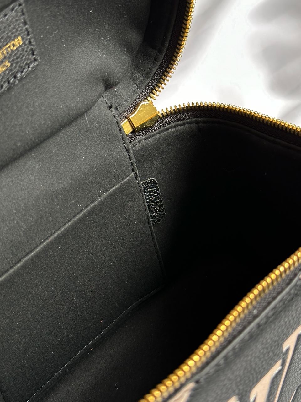 Louis Vuitton Vanity PM Bag Monogram Empreinte Leather Noir - 9