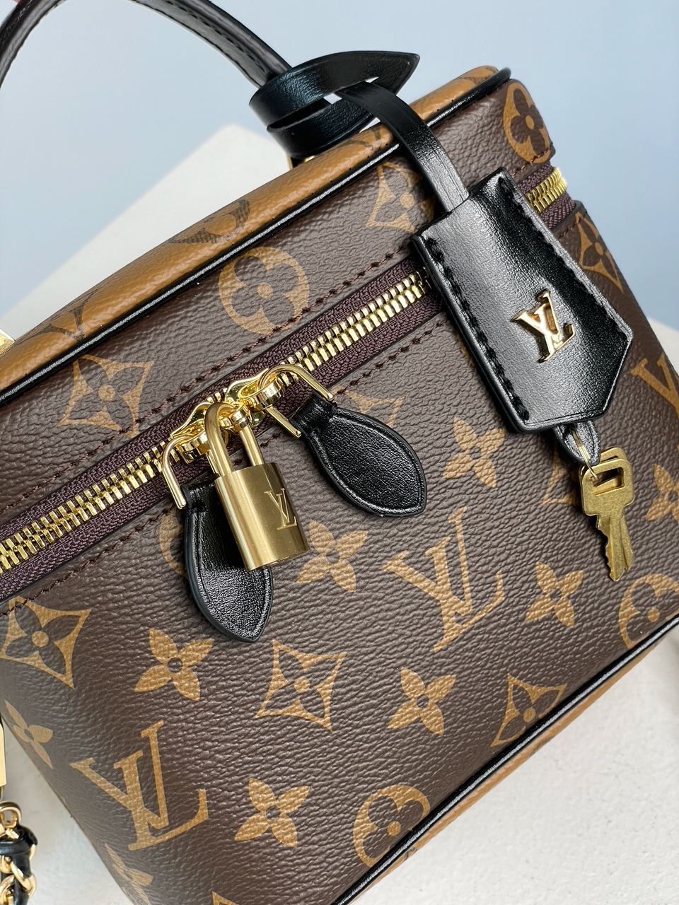 Louis Vuitton Vanity PM Bag Monogram Reverse Coated Canvas Calfskin leather - 17