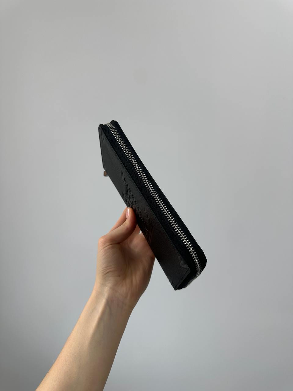 Louis Vuitton Zippy Taurillon Shadow Black - 5