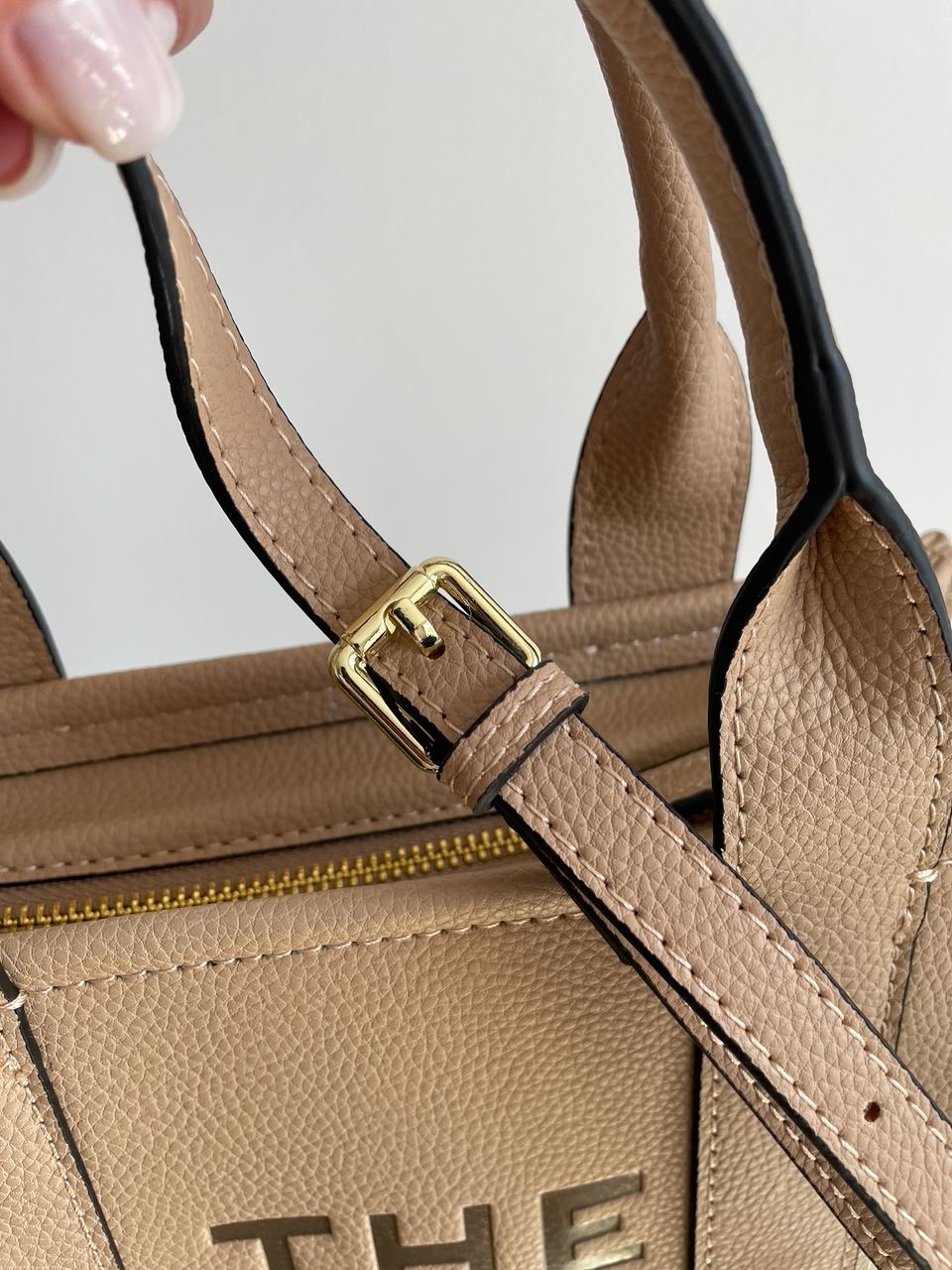 Marc Jacobs The Leather Small Tote Bag Beige - 16