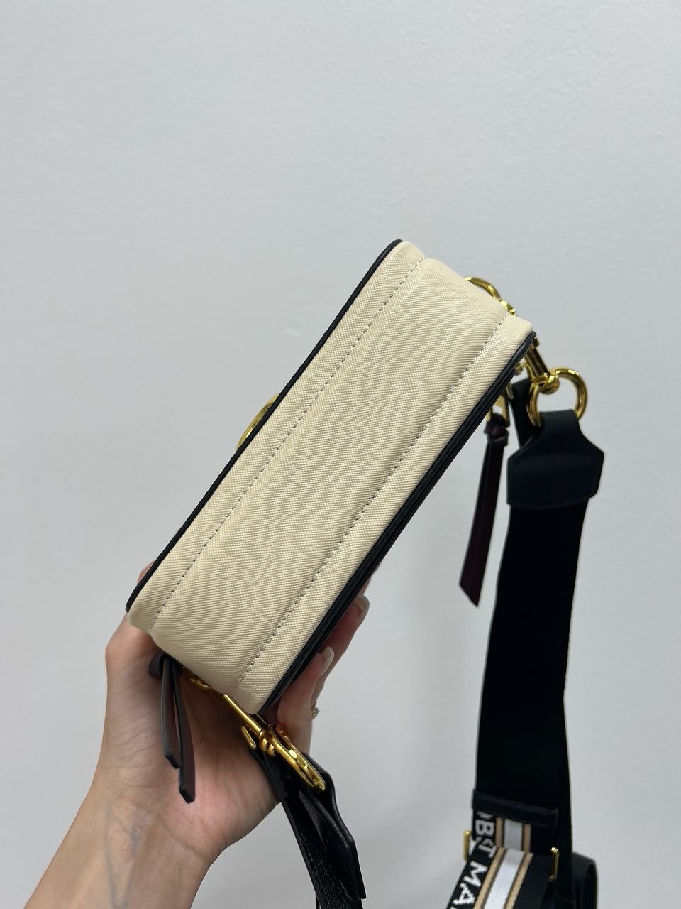 Marc Jacobs The Snapshot Black/Gold - 9