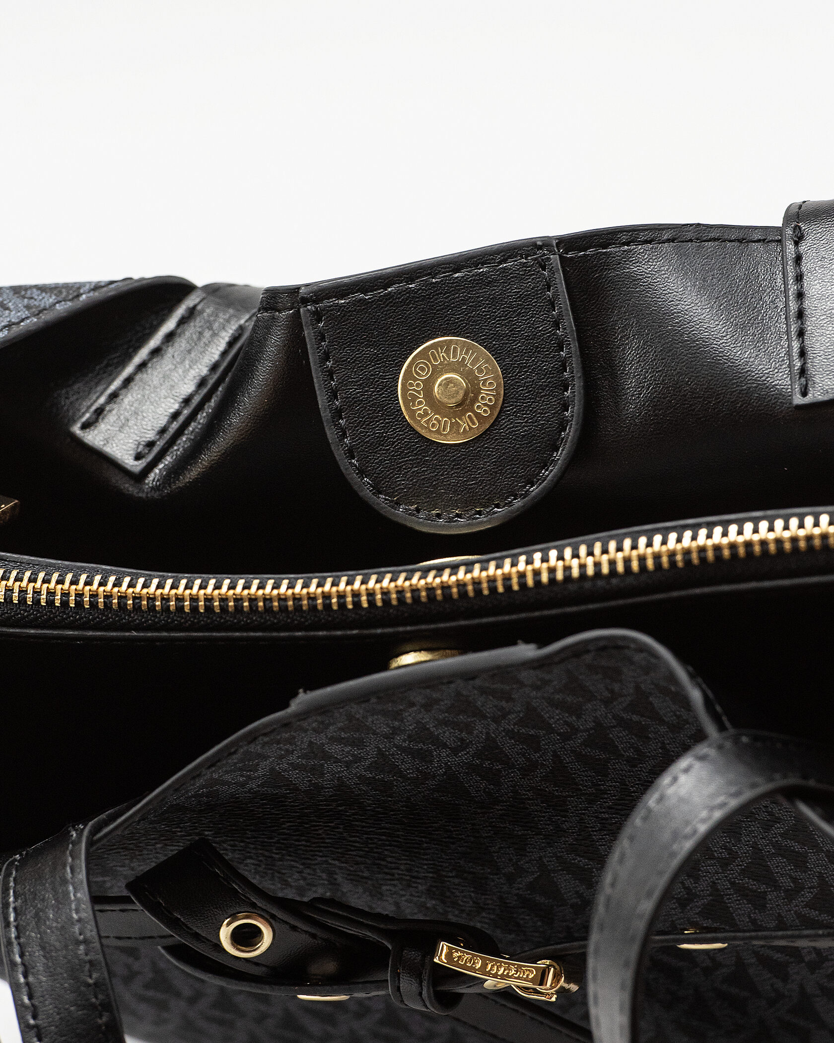 Michael Kors Emilia Small Signature - 15