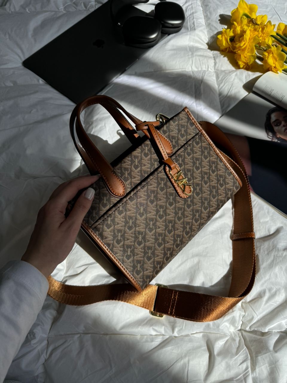 Michael Kors GIGI LG Grab Tote Brown - 7