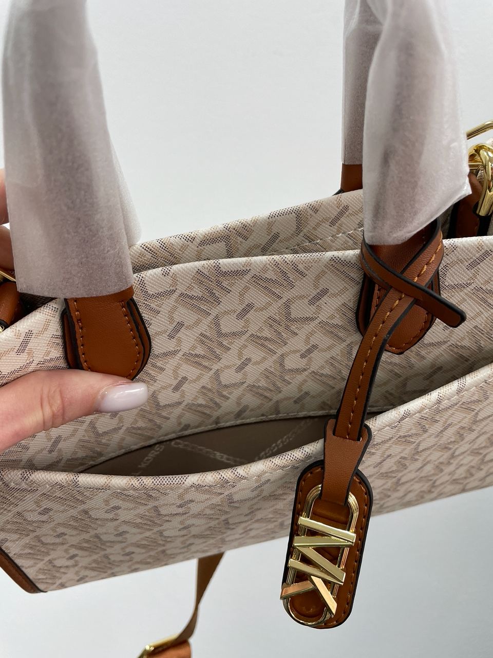 Michael Kors GIGI LG Grab Tote Ivory - 20
