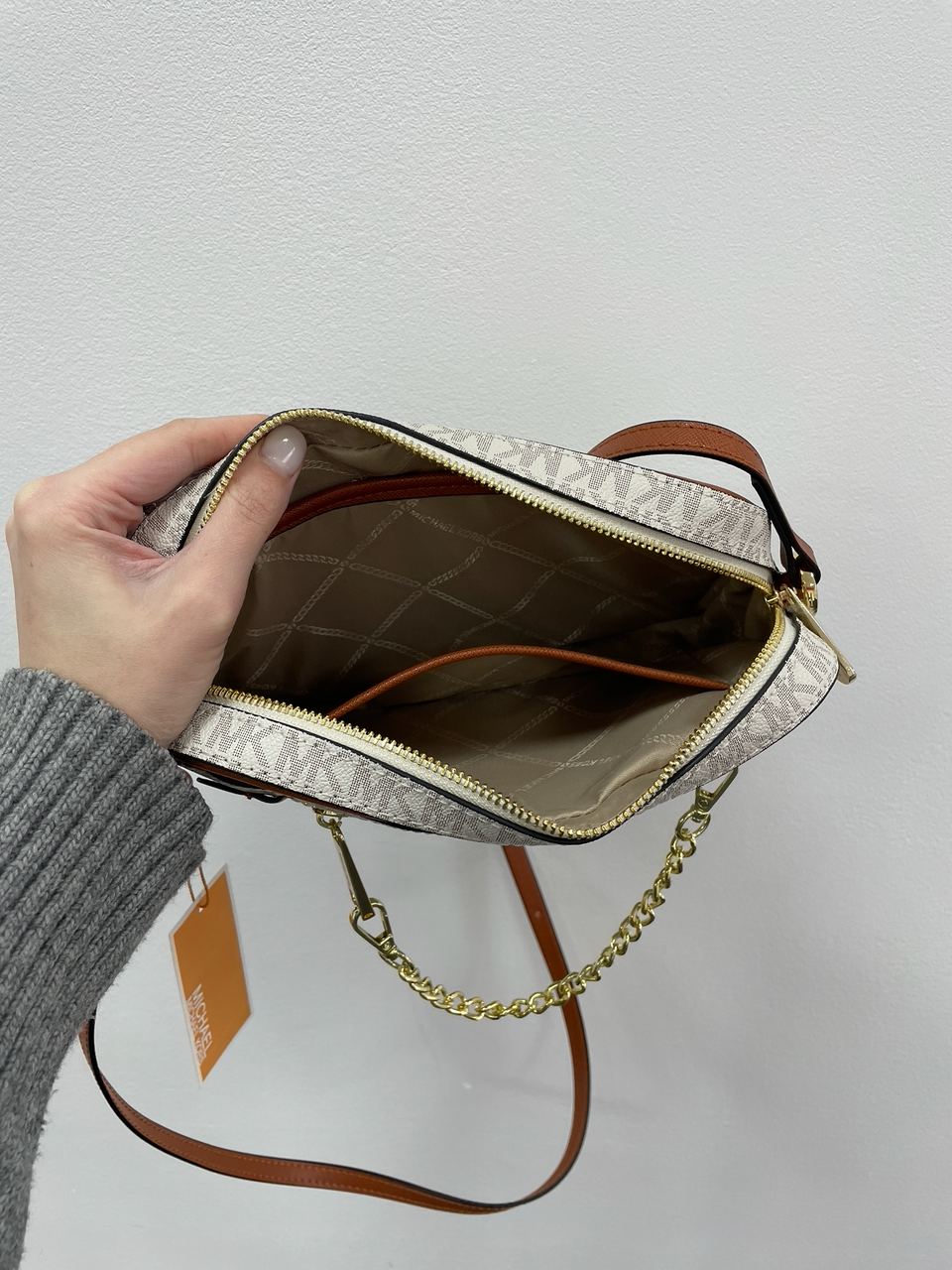 Michael Kors Jet Set Large Logo Crossbody Bag Ivory - 14