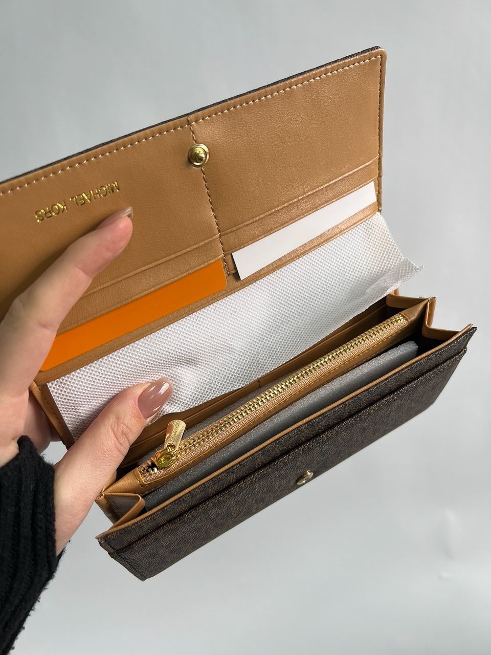 Michael Kors Jet Set travel Wallet Brown Logo - 16