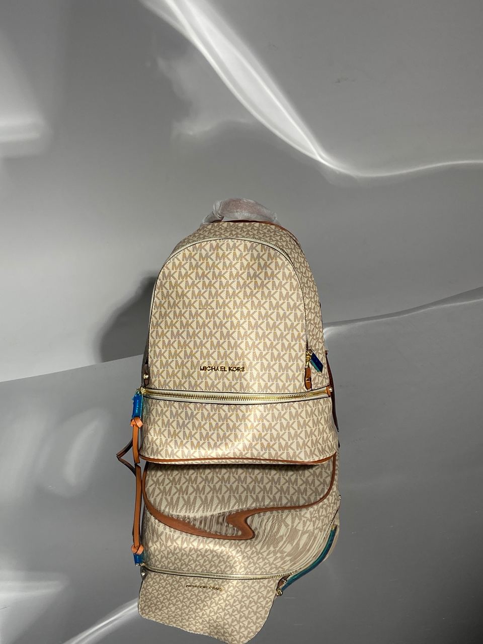 Michael Kors Large Rhea Logo Backpack Ivory - 2