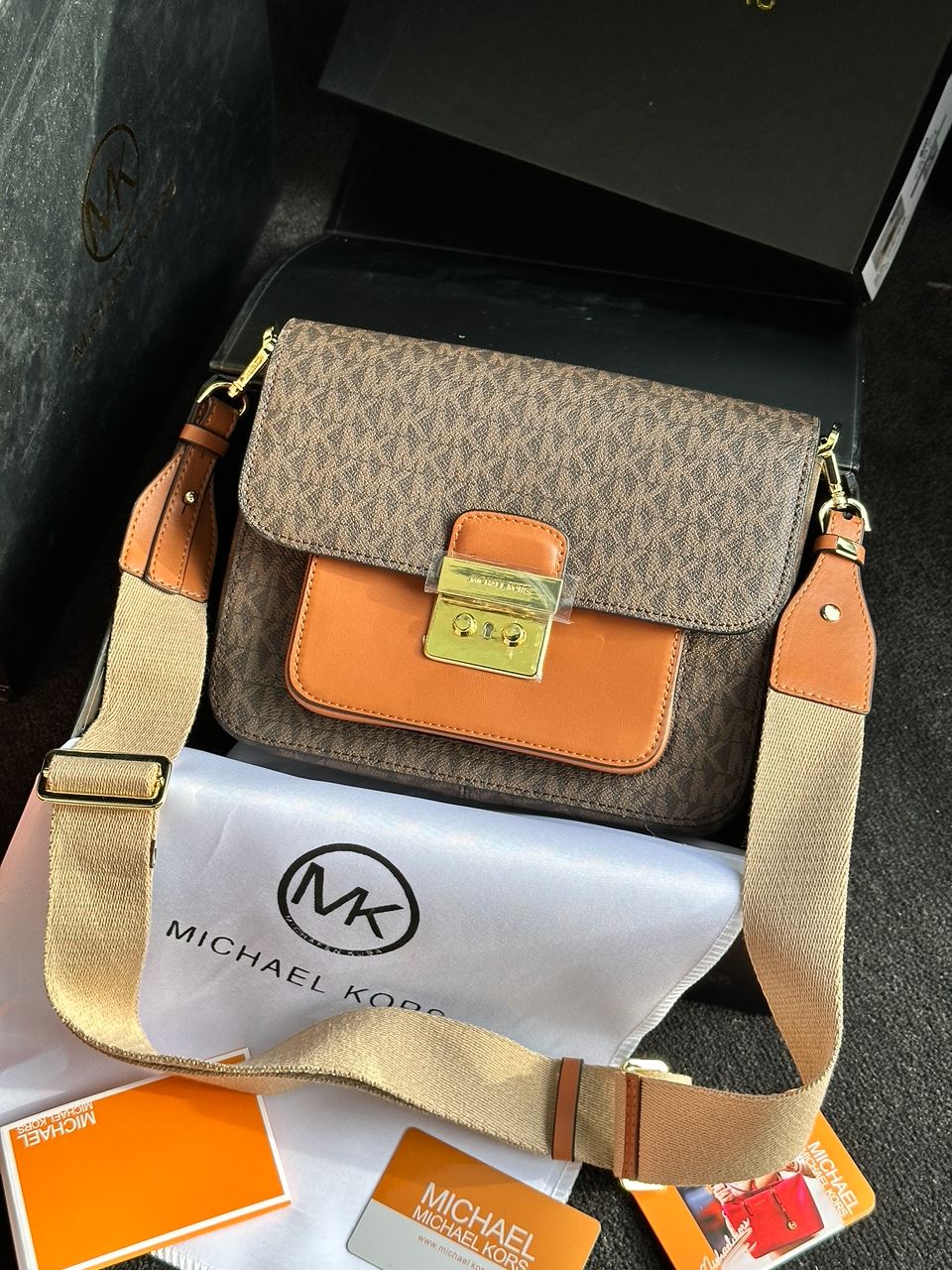 Michael Kors Sloan Editor Medium Bag Brown - 2