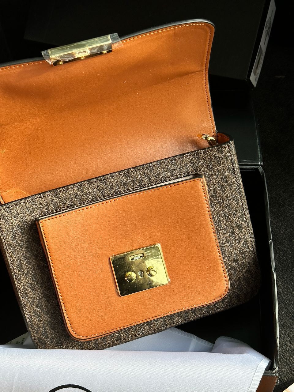 Michael Kors Sloan Editor Medium Bag Brown - 22