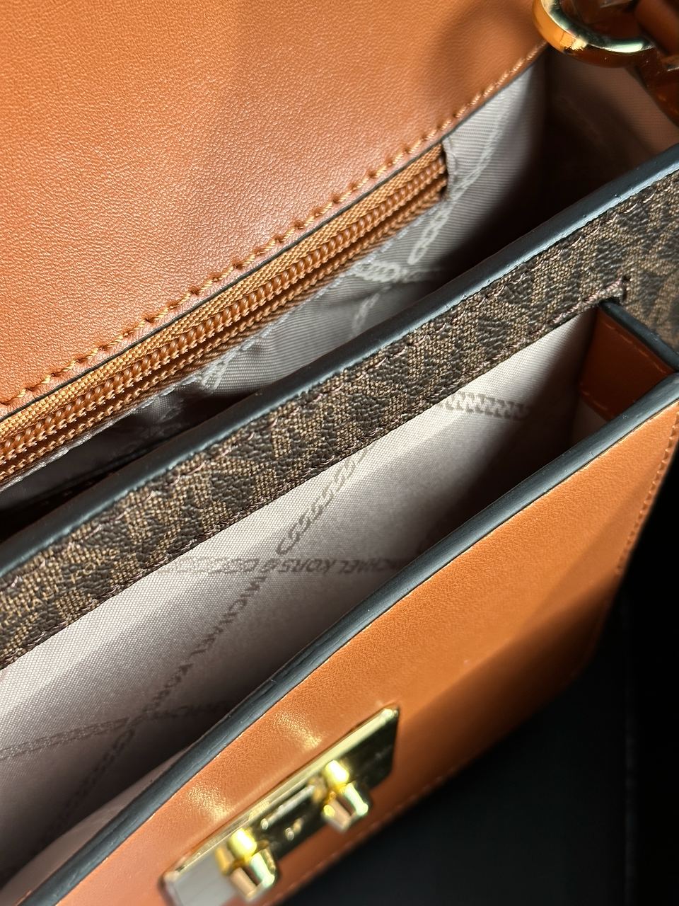 Michael Kors Sloan Editor Medium Bag Brown - 24