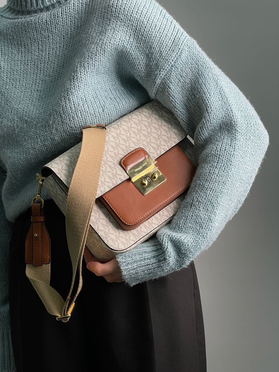 Michael Kors Sloan Editor Medium Bag Cream - 5