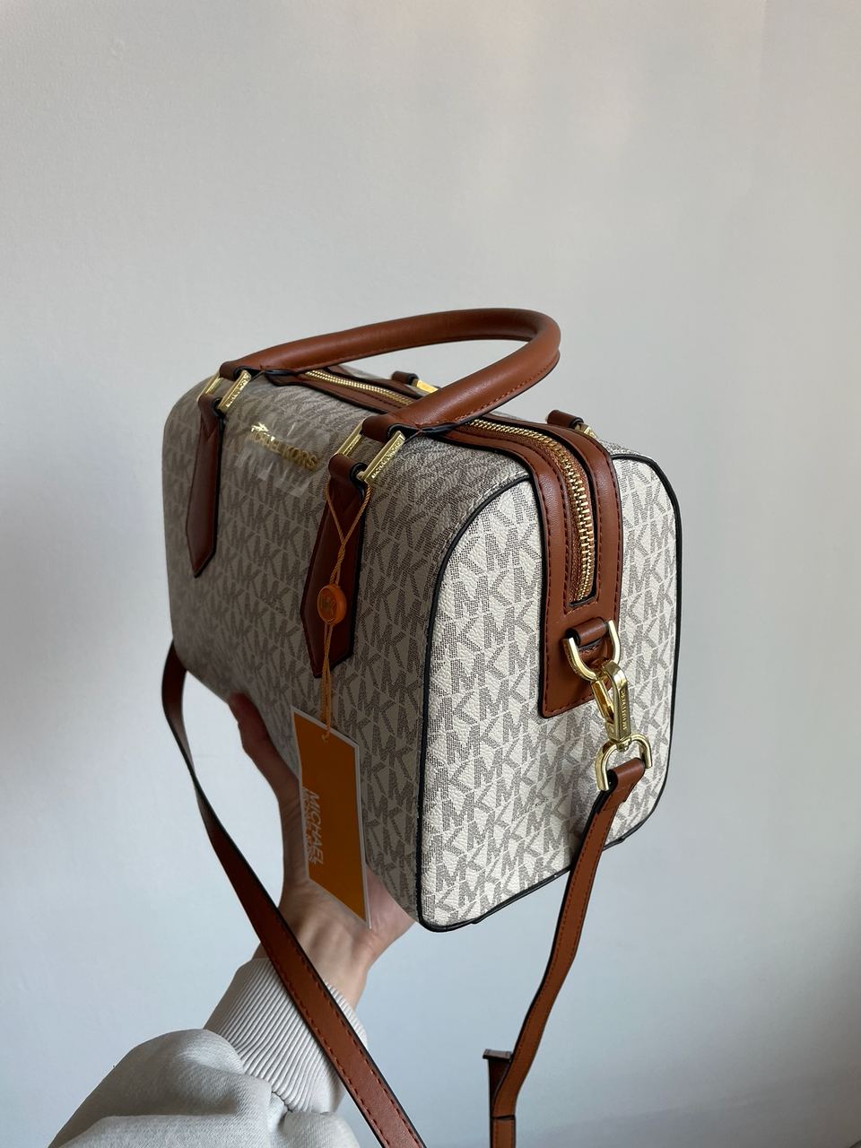 Michael Kors Small Hayes Duffle Crossbody Bag Vanilla/Luggage - 9