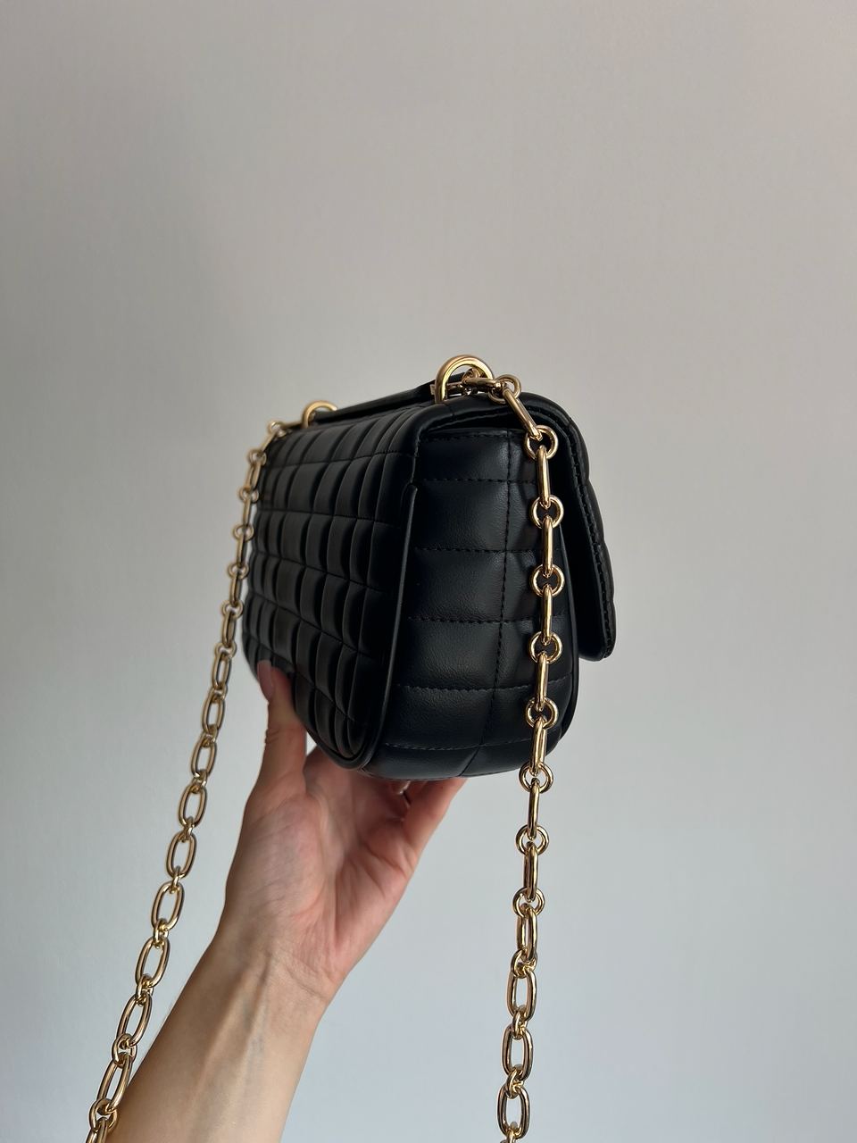 Michael Kors Tribeca Large Quilted Leather Shoulder Bag Black - 4