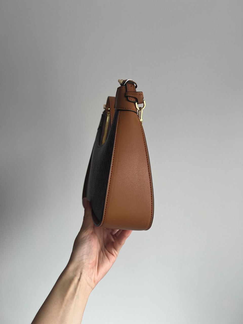 Michael Kors Wilma Signature Logo Crossbody Bag Brown - 7