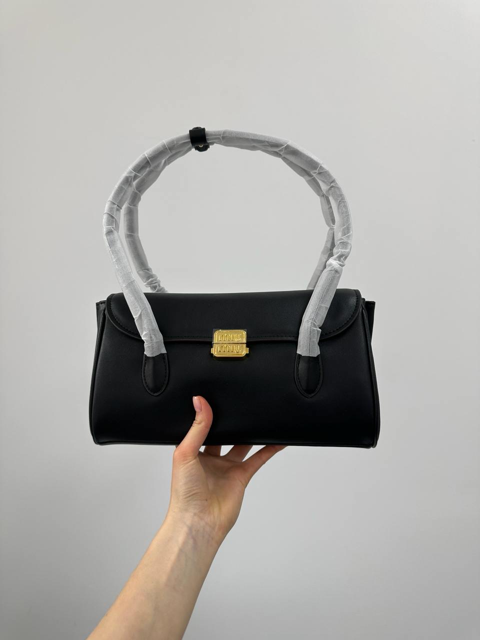 Miu Miu Black Leather Shoulder Bag Black - 3