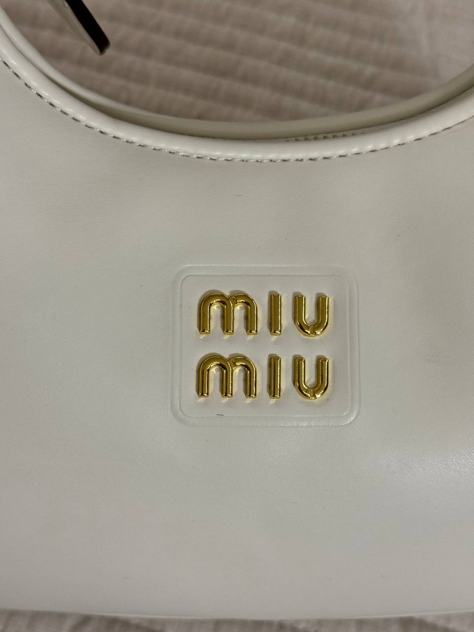 Miu Miu Leather Hobo Bag White - 8