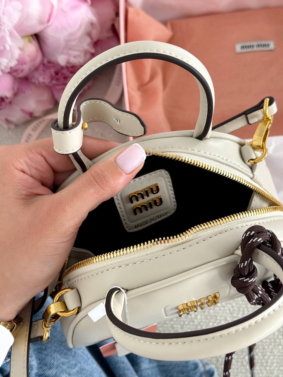 Miu Miu Leather Top-Handle Bag White - 14