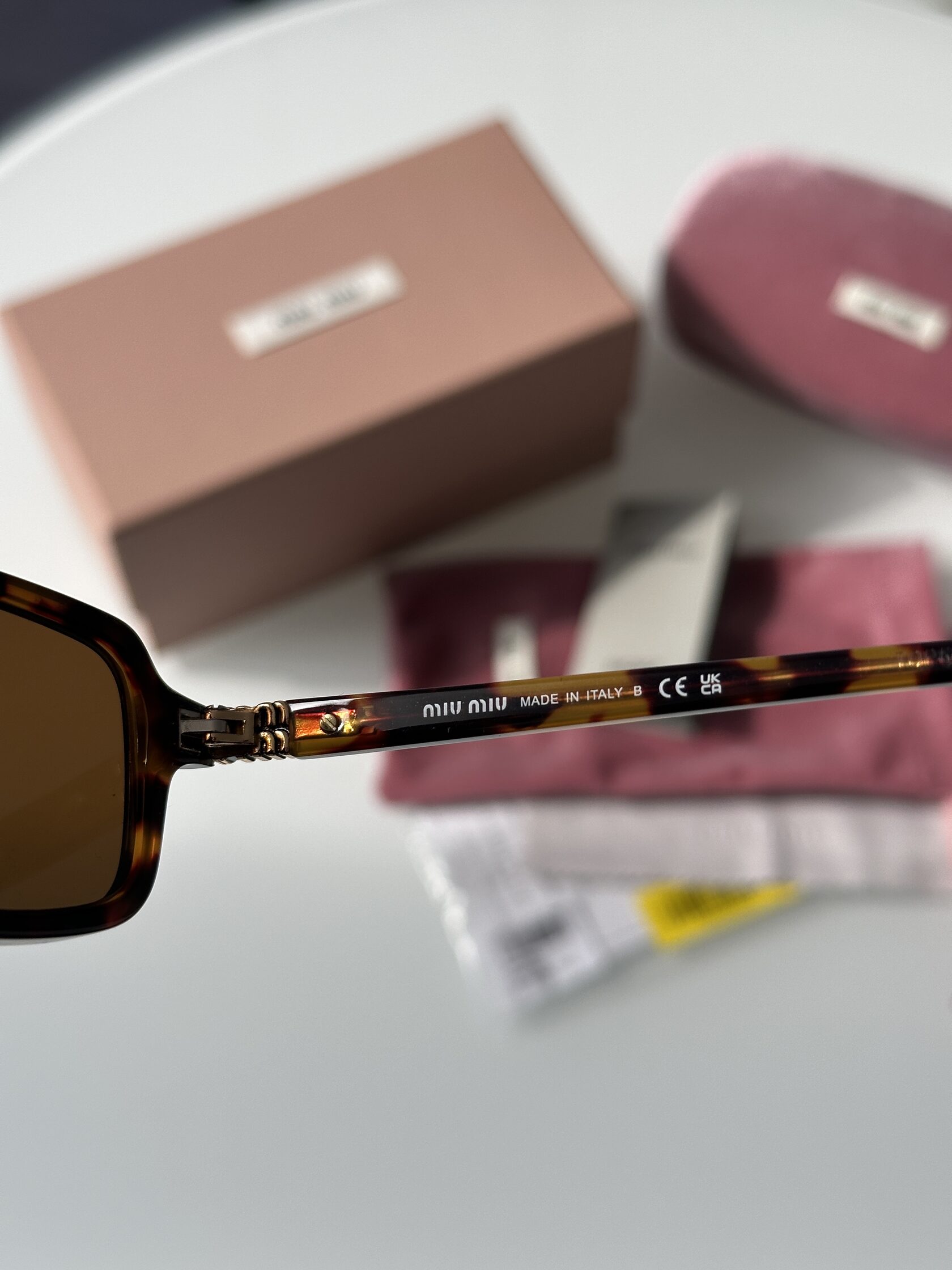 Miu Miu SMU 11ZS-F VAU-2Z1 Leo/Brown - 17