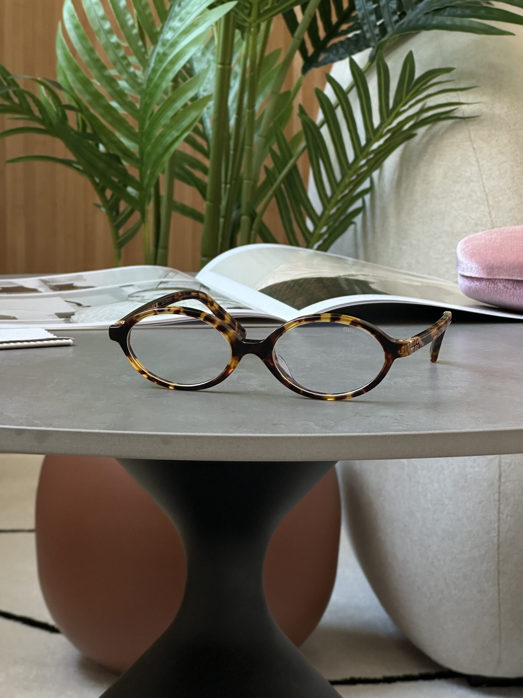 Miu Miu SMU04Z-F VAU-08N 2N Clear/Leo - 8