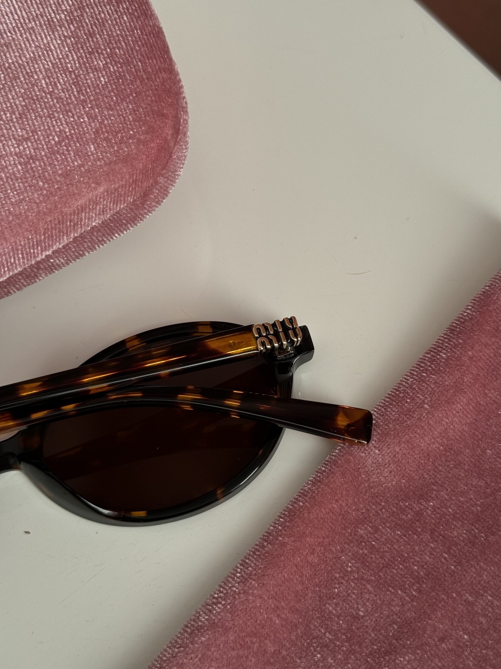 Miu Miu SMU04Z VAU-02N Leo/Brown - 13