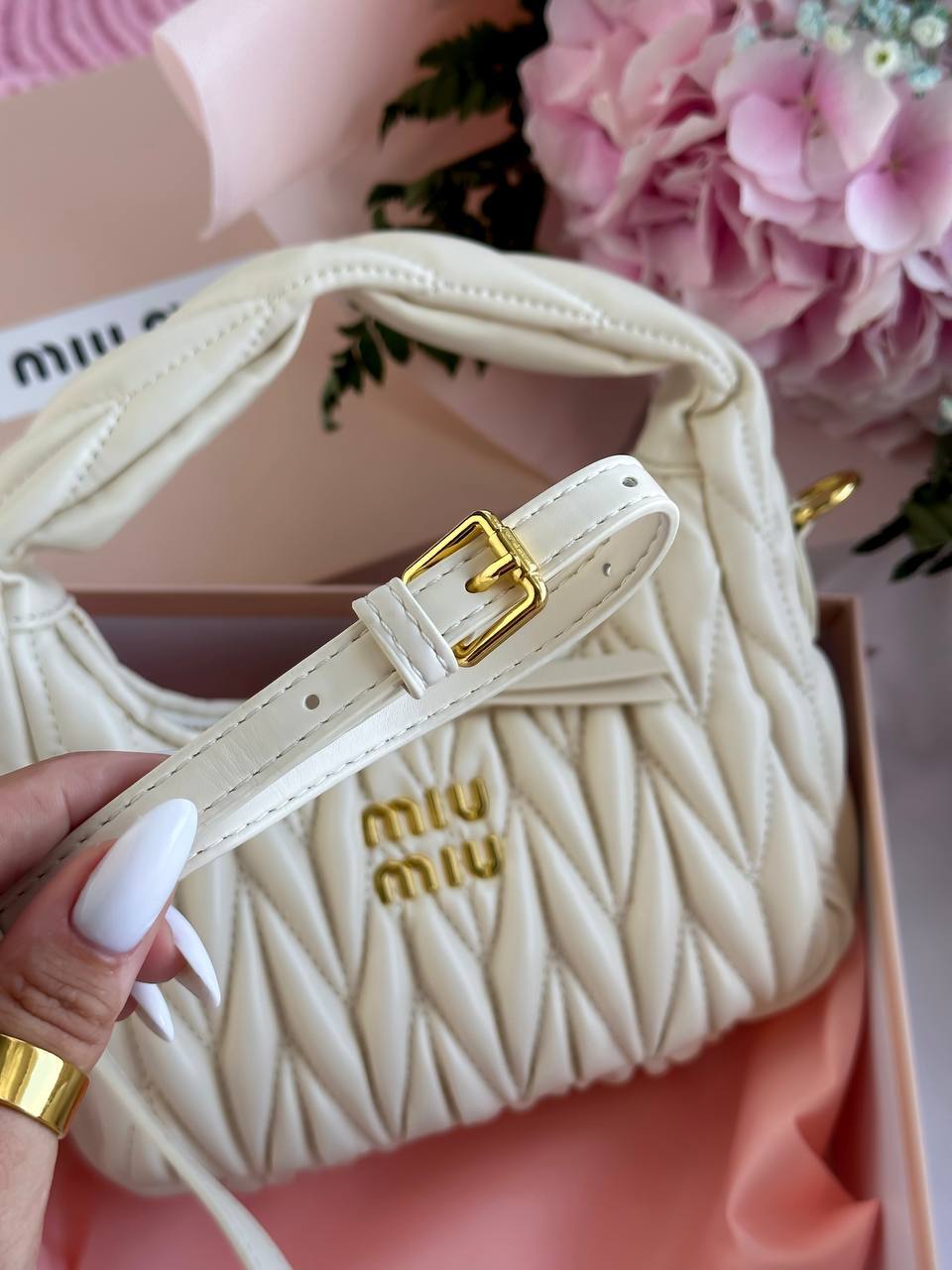Miu Miu Wander Matelassé Nappa Leather Mini Hobo Bag Cream - 14