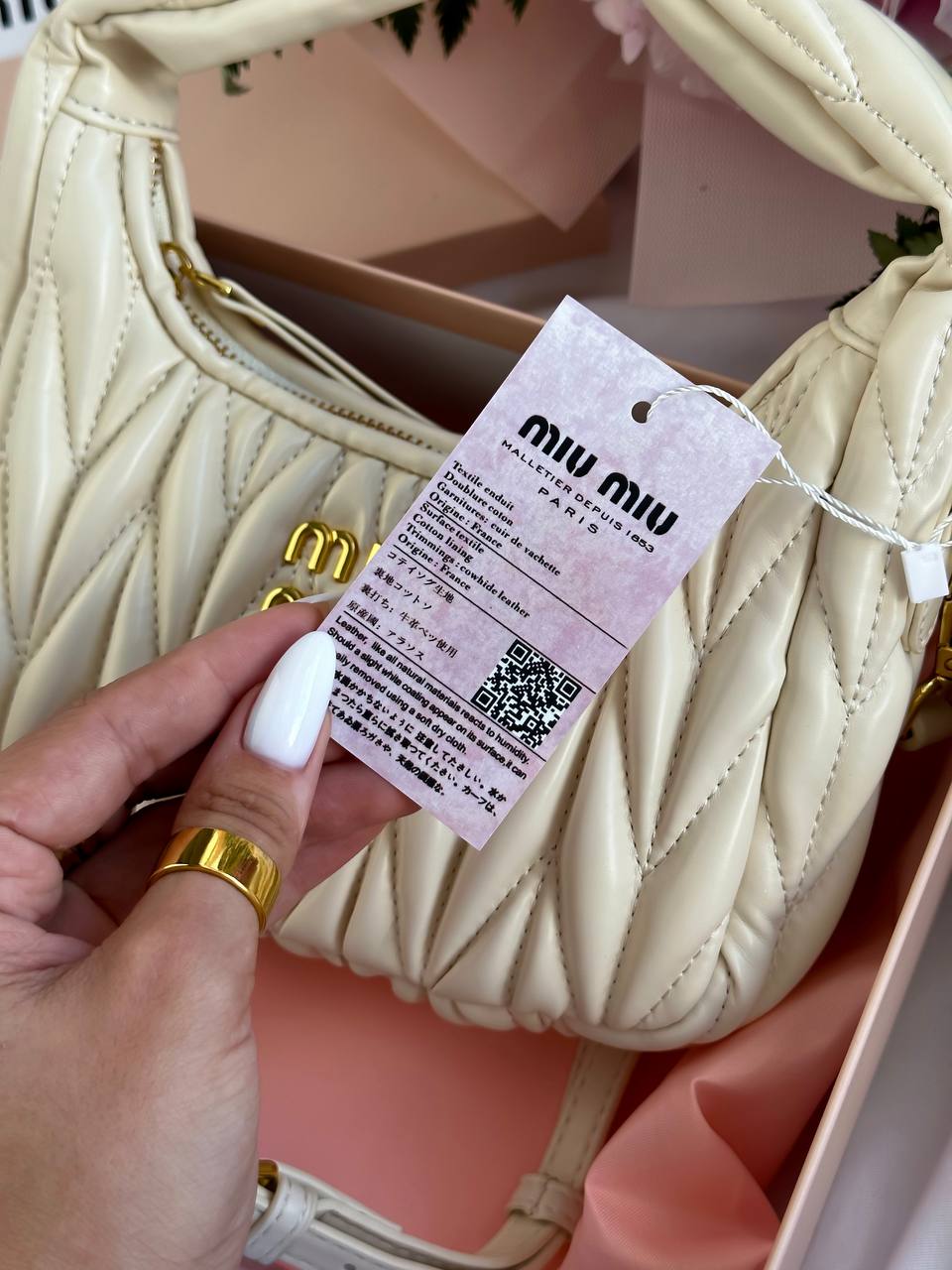 Miu Miu Wander Matelassé Nappa Leather Mini Hobo Bag Cream - 18