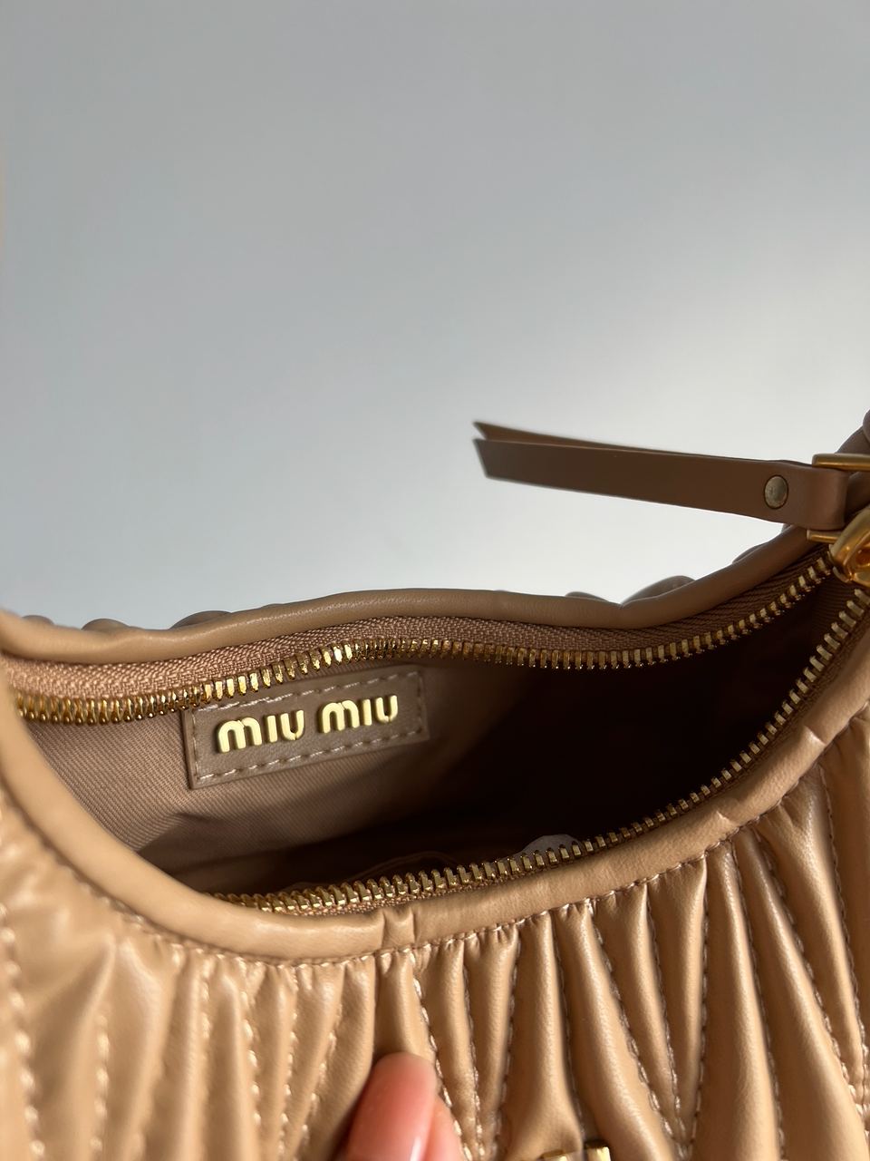 MiuMiu Wander Matelass? Nappa Leather Mini Hobo Bag Beige - 20