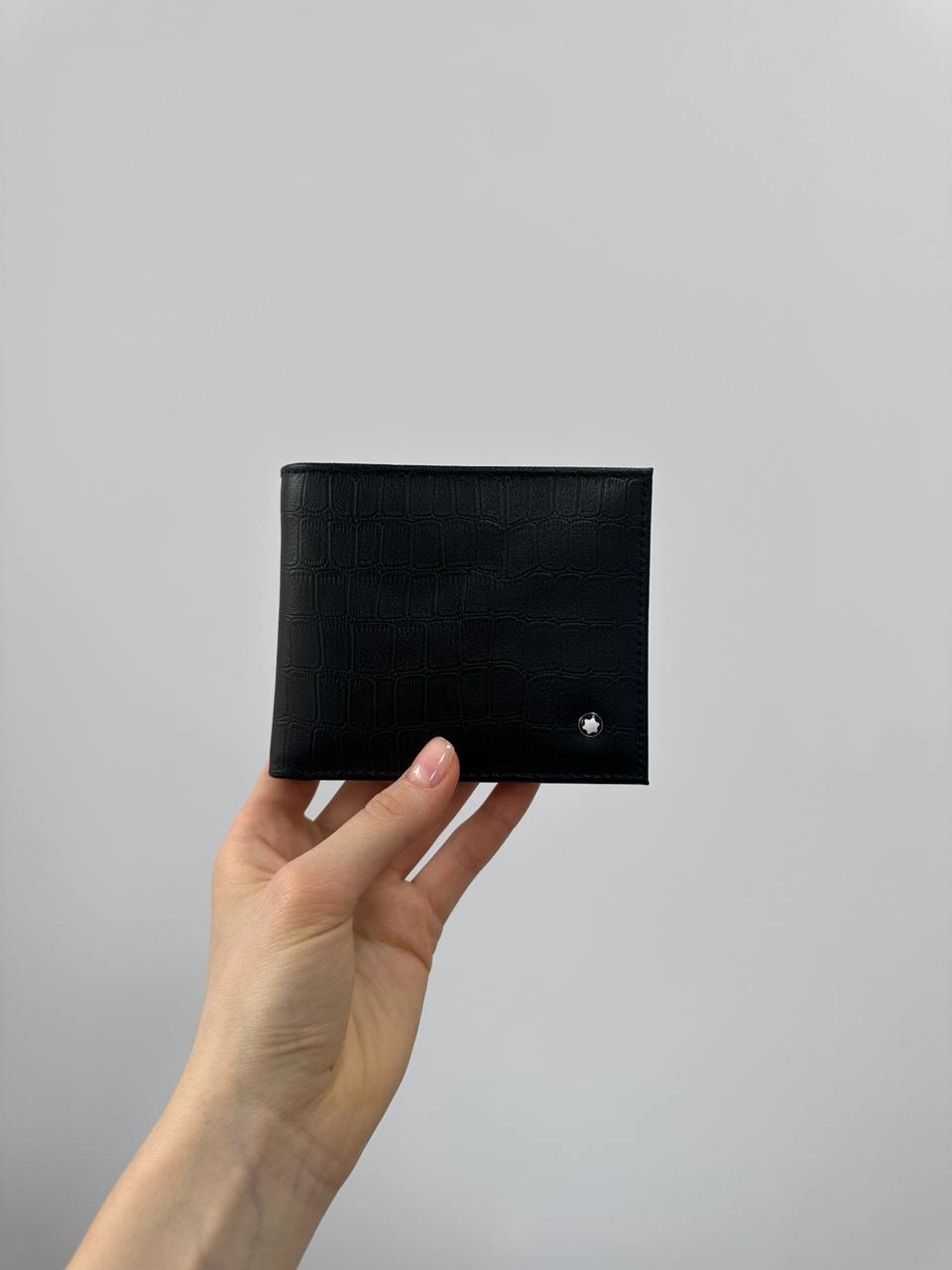 Montblanc Wallet 8cc Crocodile Embossed in Black - 4