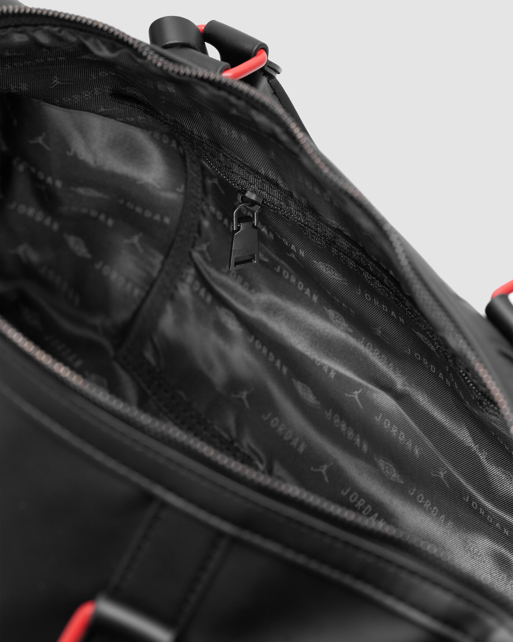 Nike Jordan Jumpman Duffel Bag - 16