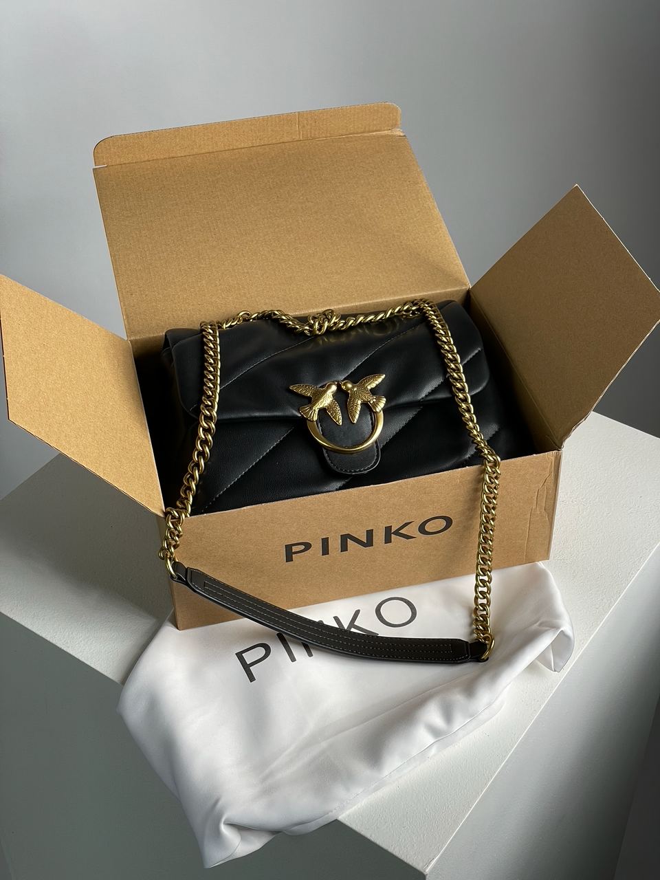Pinko Big Love Bag Puff Maxi Quilt Black/Gold - 2
