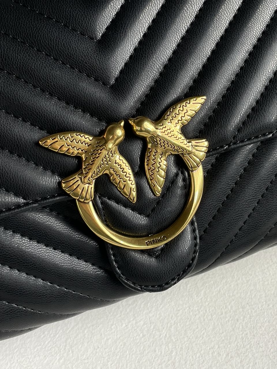 Pinko Classic Lady Love Bag Puff Chevron Black/Gold - 11