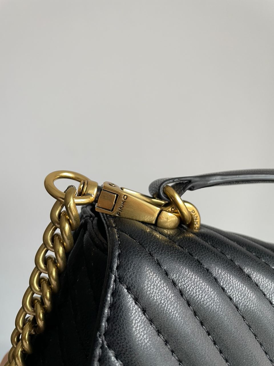Pinko Mini Classic Lady Love Bag Puff Chevron Black/Gold - 14