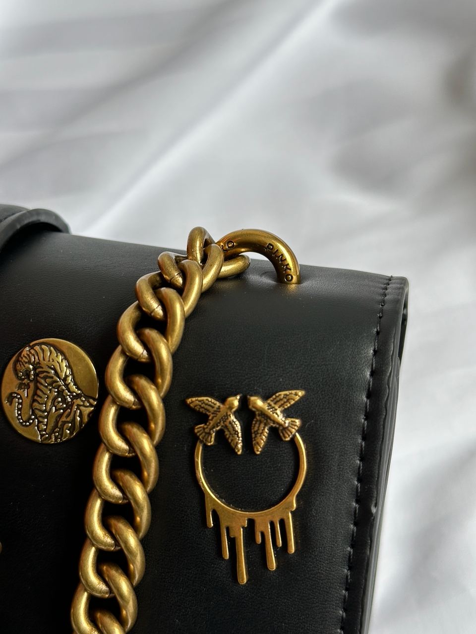 Pinko Mini Love Bag One Simply With Enamel Pin Black - 8