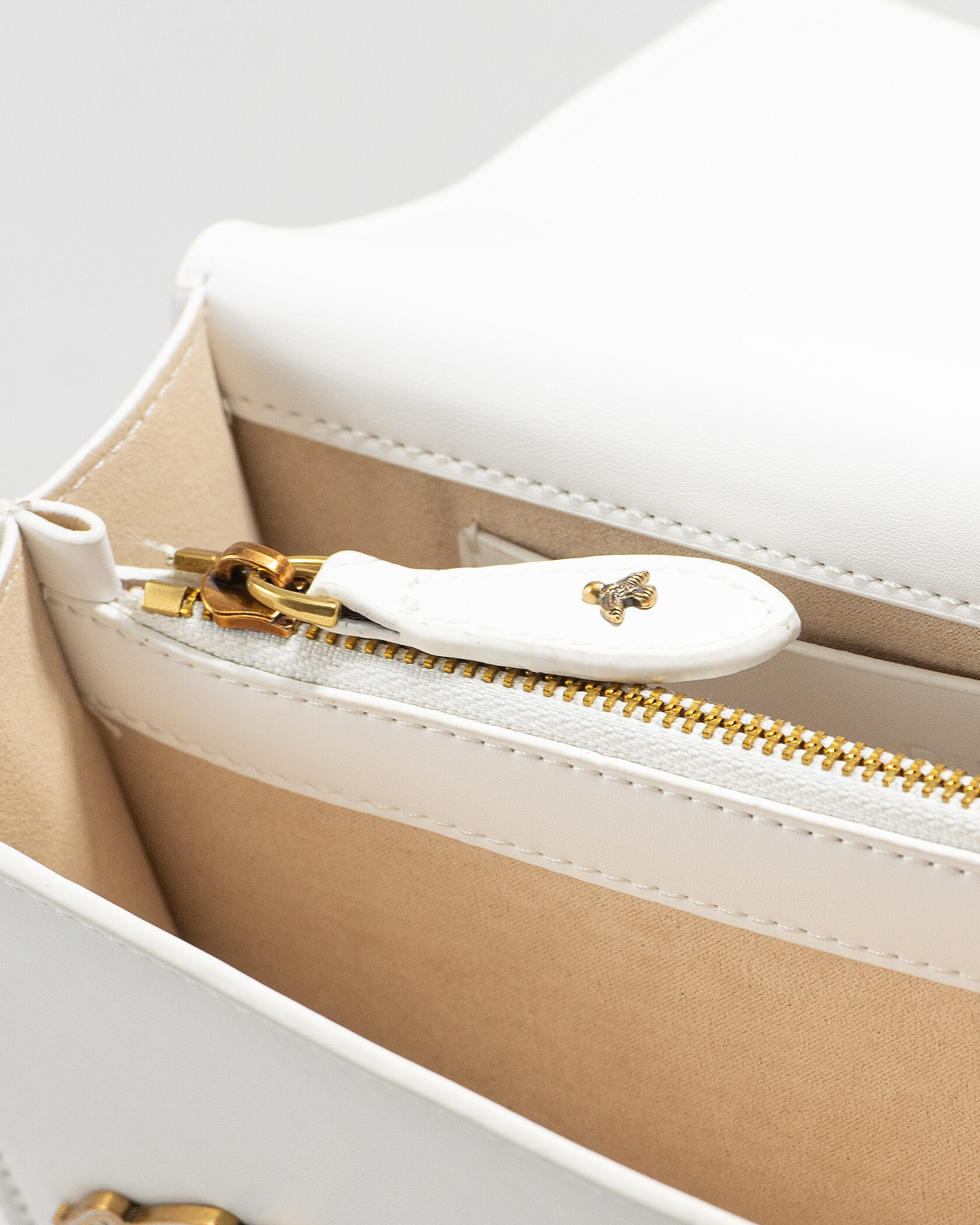 Pinko Mini Love Bag One Simply With Enamel Pin White - 12