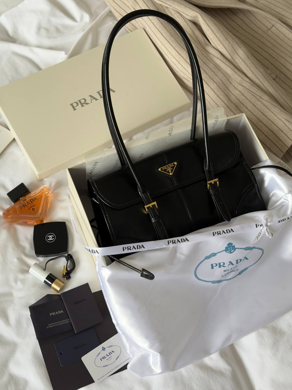 Prada Medium Leather Shoulder Bag Black - 2