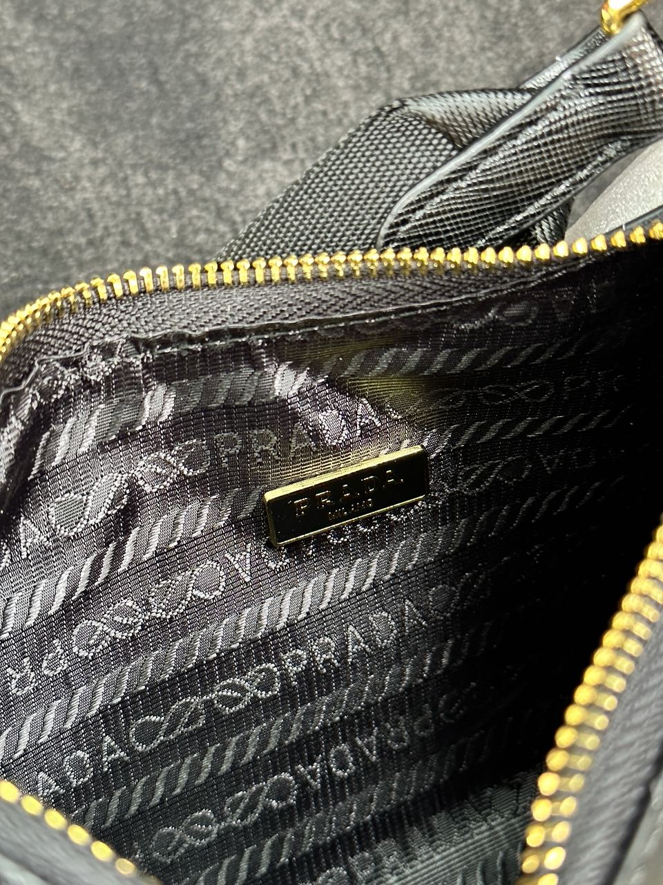 Prada Re-Edition 2005 Saffiano Leather Bag - 26