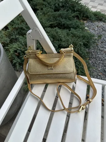 gold mini