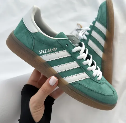 Adidas spezial