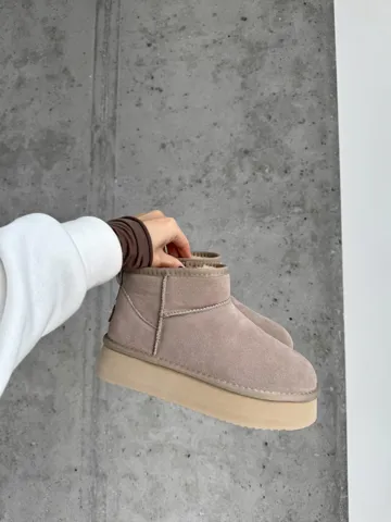 UGG Ultra Mini Platform