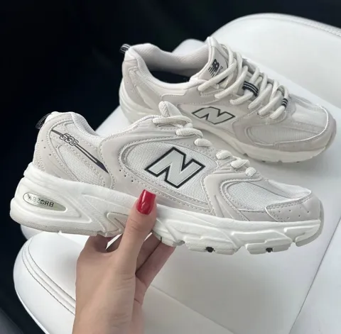New Balance 530 Beige