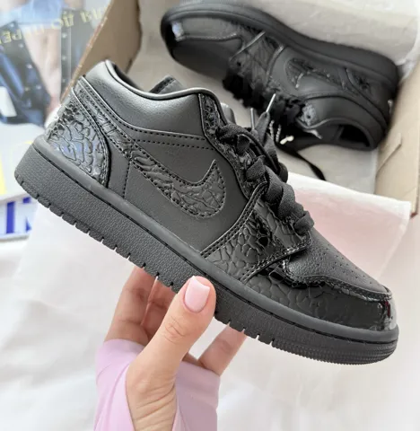 Jordan Low